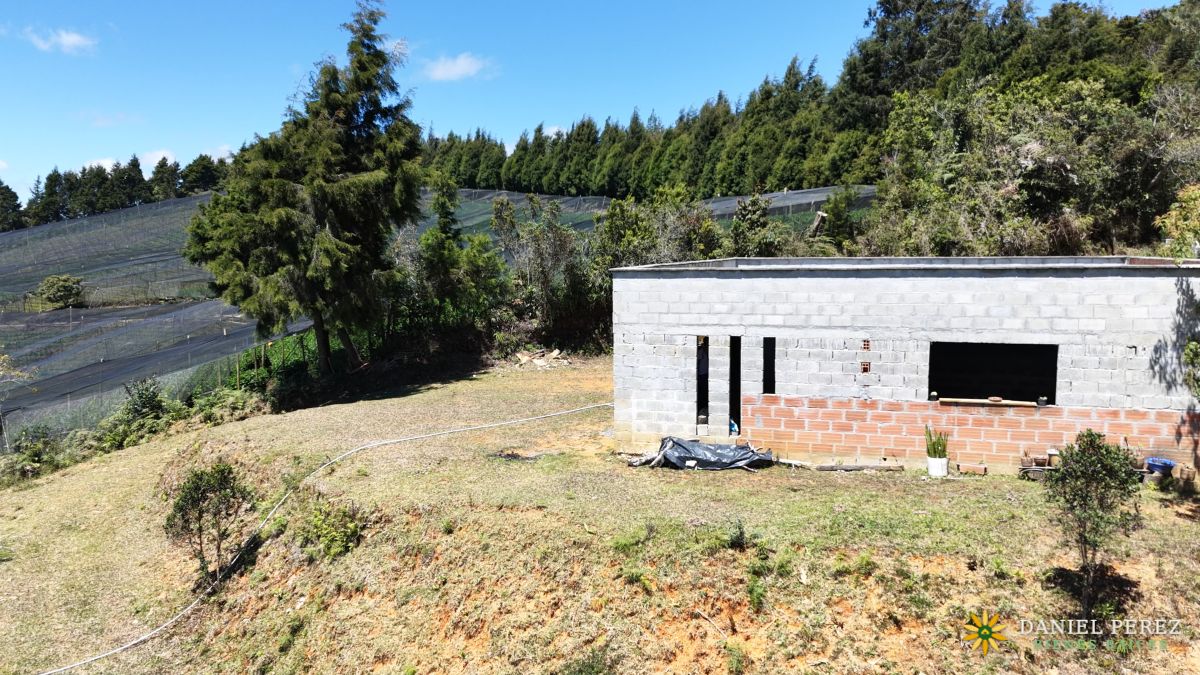 Lote campestre en Guarne, 5.940 m², foto 3