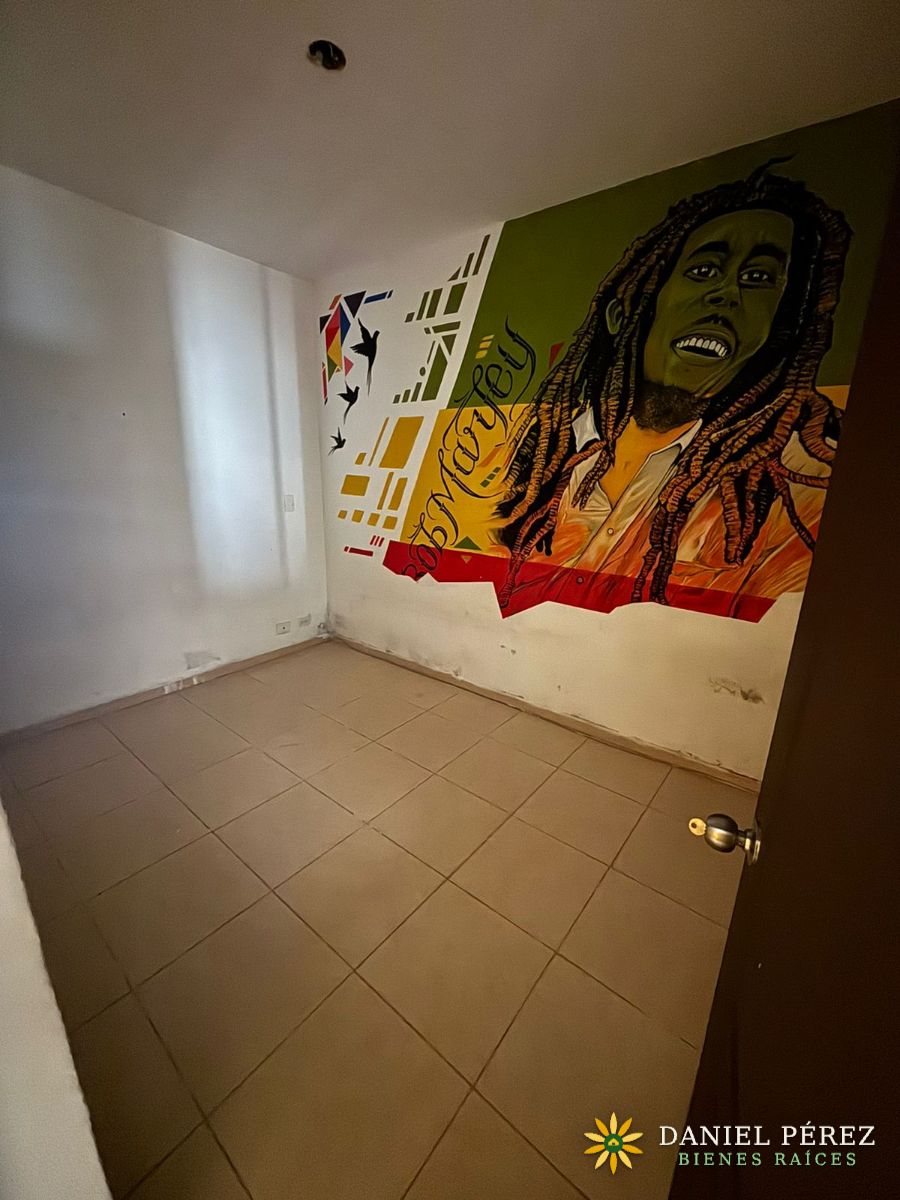 Casa de 11 habitaciones en Manila, El Poblado: lista para hostal o renta corta, foto 4