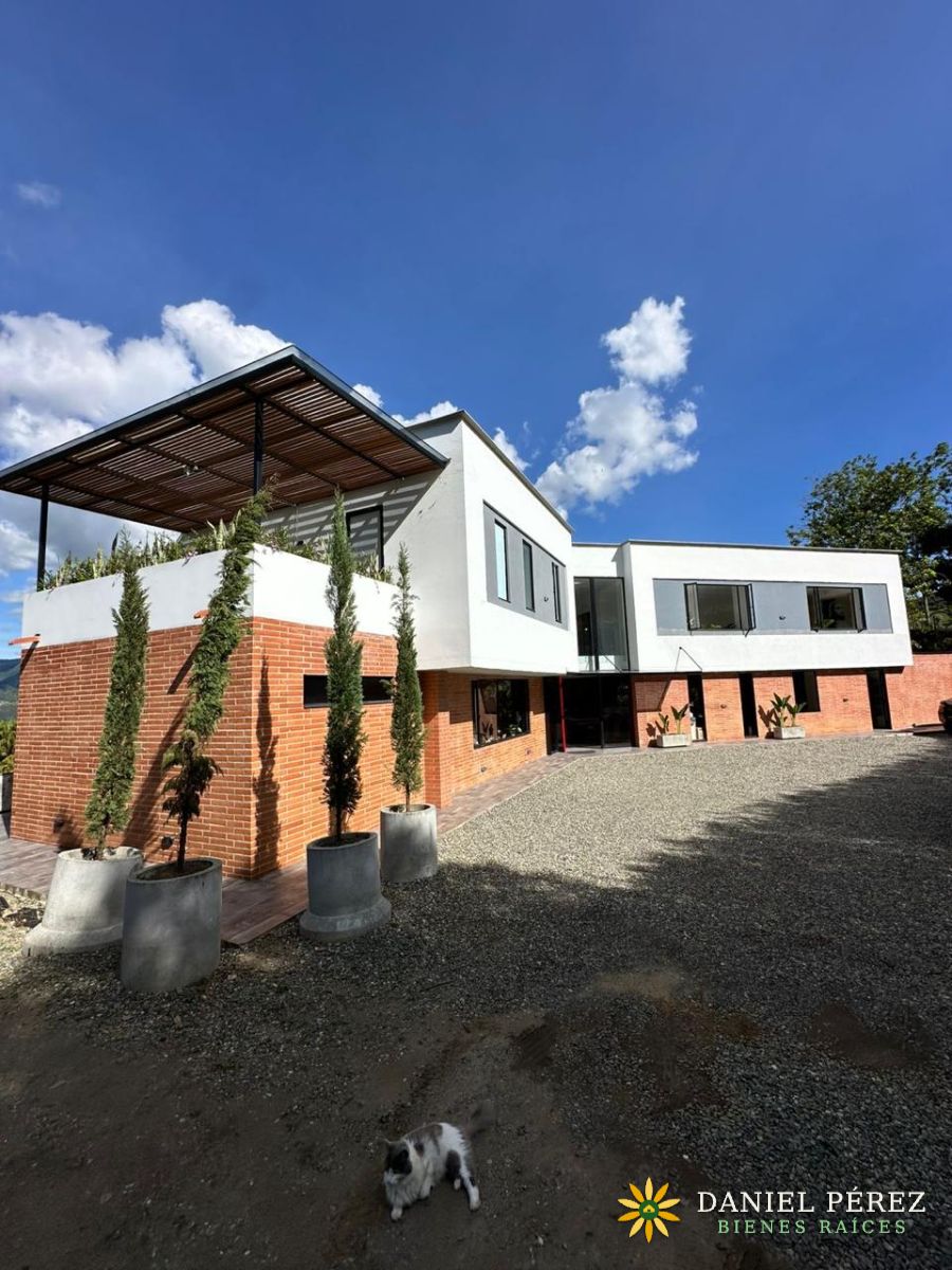 Casa campestre de lujo en la Parcelación Santana Vereda La Veta Copacabana, foto 5