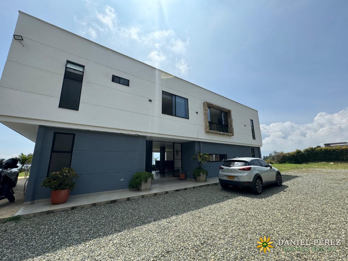 Casa campestre en Parcelación Norteamérica, Bello, foto 1